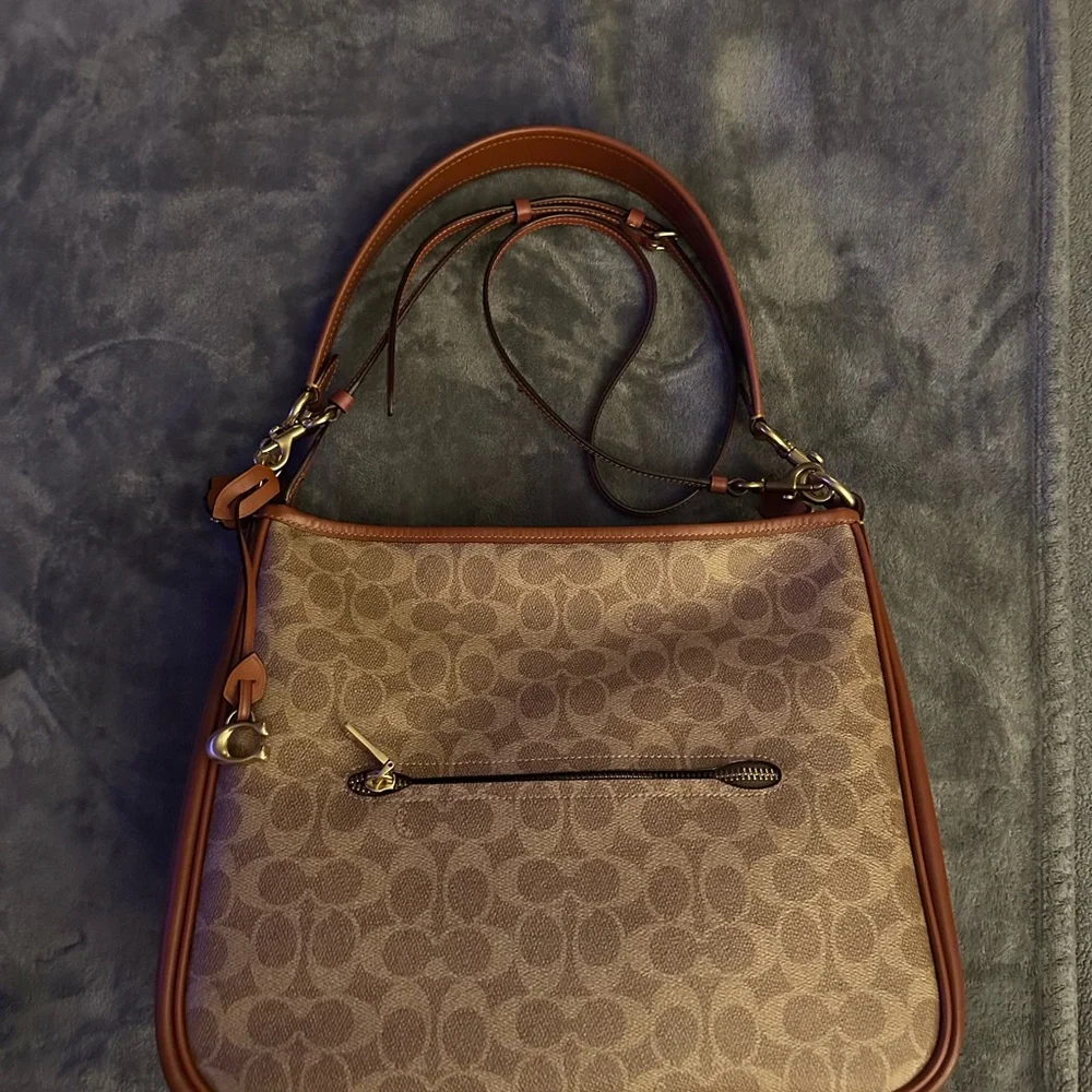 🔥Coach Signature Canvas and Red Leather Shoulder Bag - Picture 12 of 14